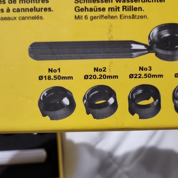 Yong Hiang Watch Case Opener Set - Picture 2 of 3